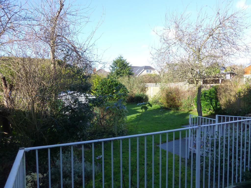 Waters Reach Guest House Christchurch  Exteriör bild