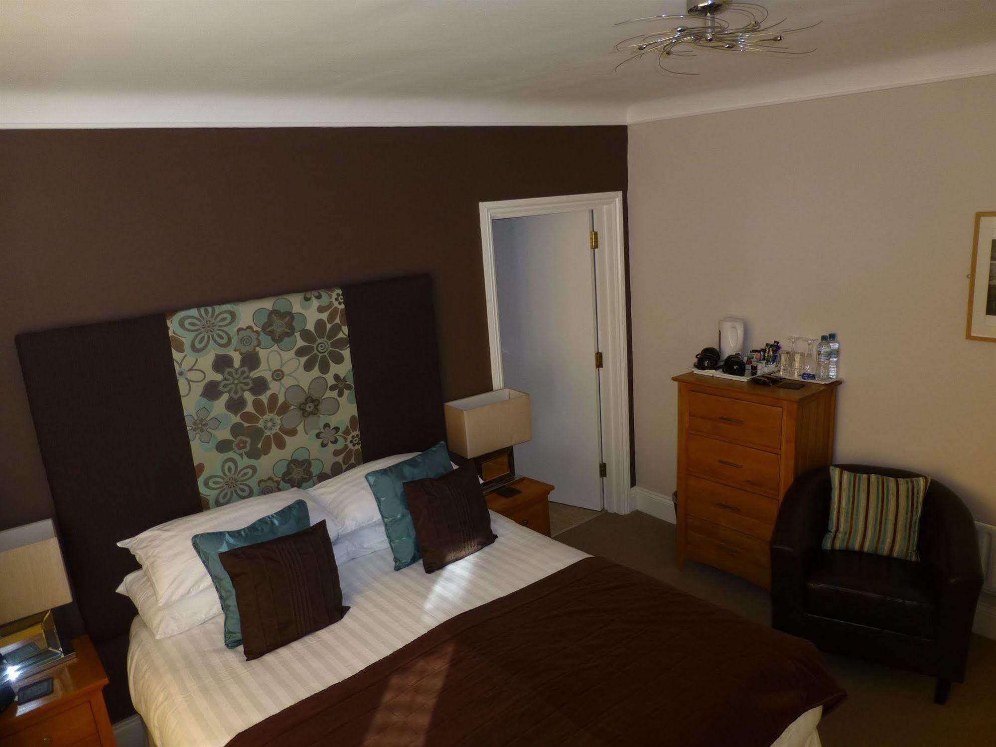 Waters Reach Guest House Christchurch  Exteriör bild